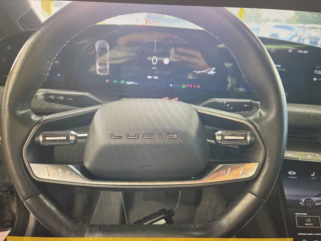 Thumbnail: 2023 Lucid Air - 2