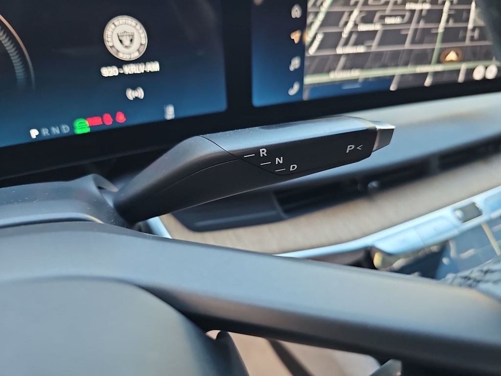 Thumbnail: 2023 Lucid Air - 24