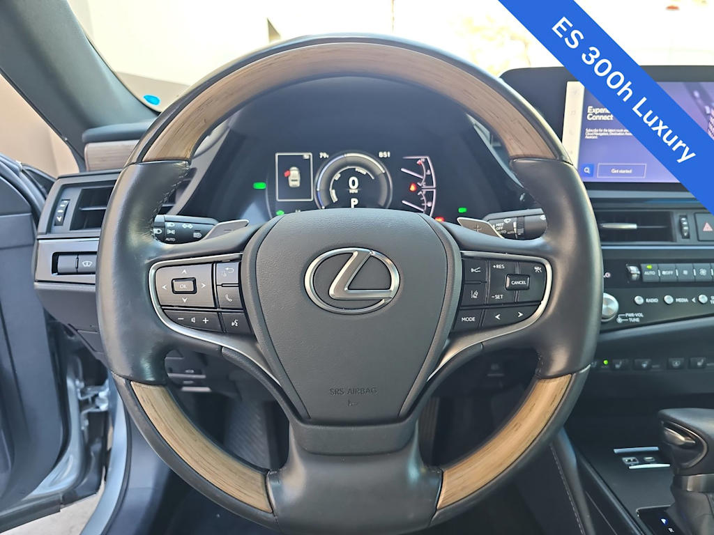 Thumbnail: 2024 Lexus ES - 14