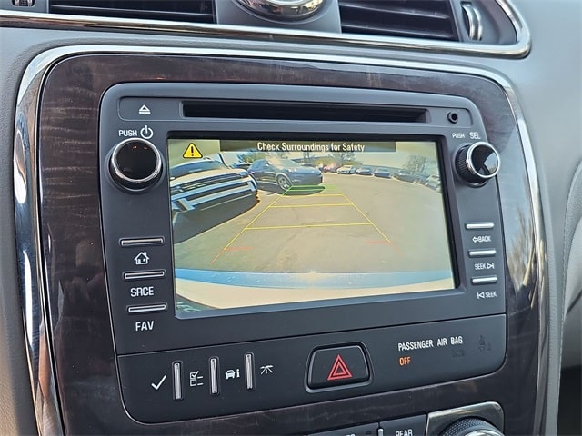 2015 Buick Enclave Convenience 25