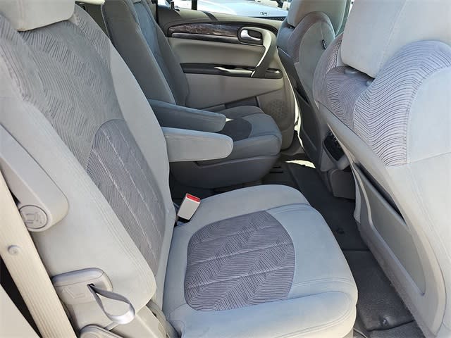 2015 Buick Enclave Convenience 23