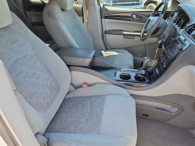 2015 Buick Enclave Convenience 11
