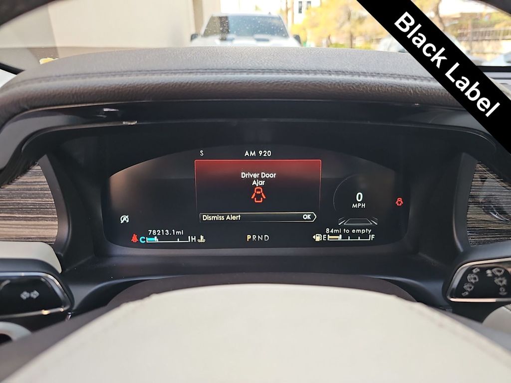 Thumbnail: 2020 Lincoln Aviator - 16