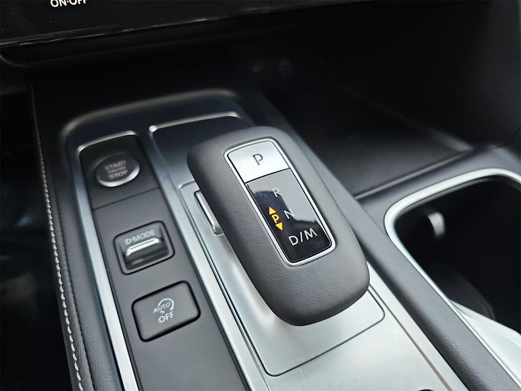 Thumbnail: 2024 INFINITI QX60 - 15