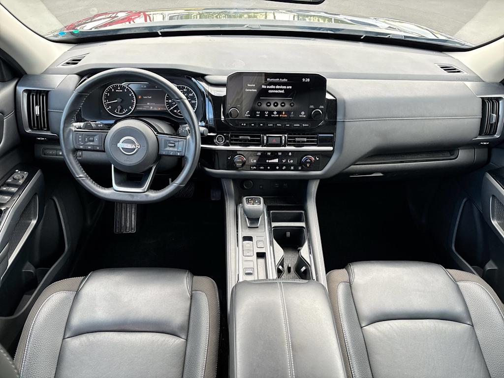 Thumbnail: 2024 Nissan Pathfinder - 9