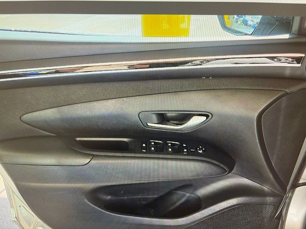 Thumbnail: 2023 Hyundai Tucson - 13