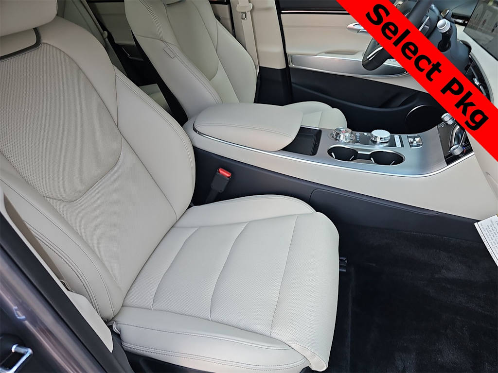 Thumbnail: 2026 Genesis GV70 - 11