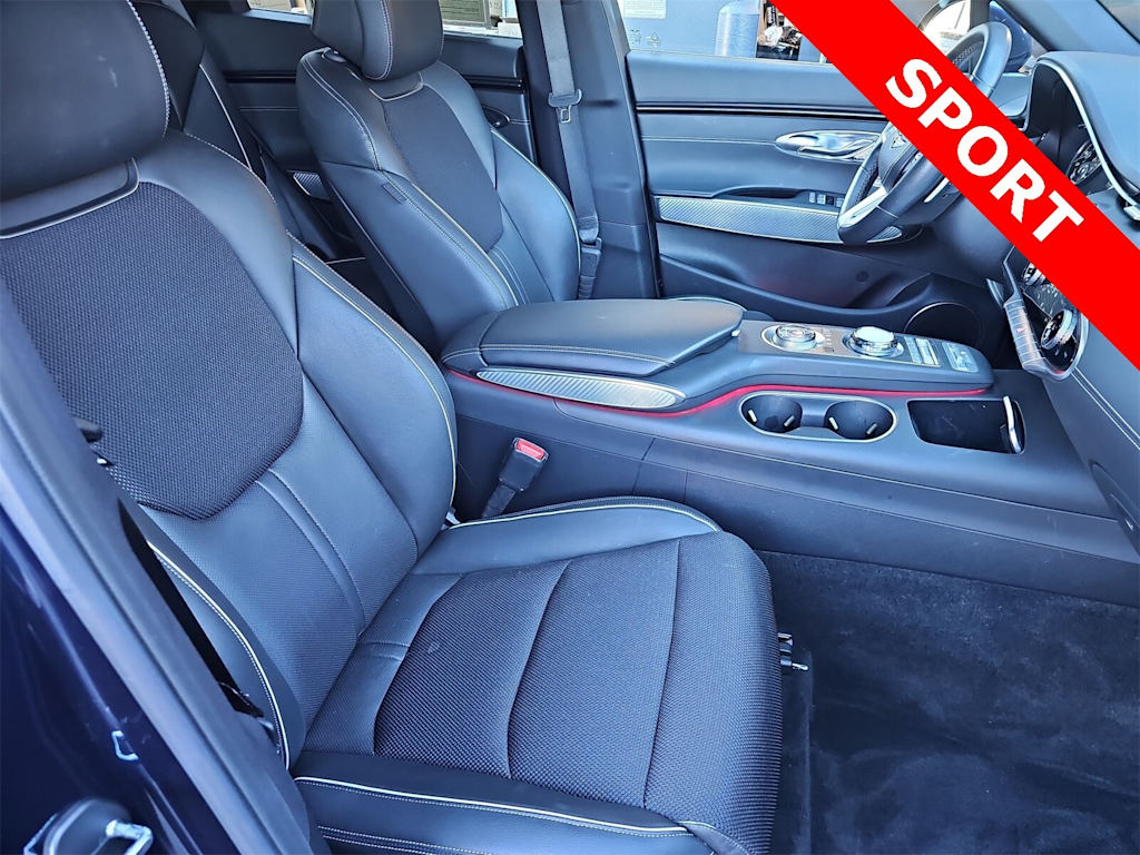 Thumbnail: 2025 Genesis GV70 - 12