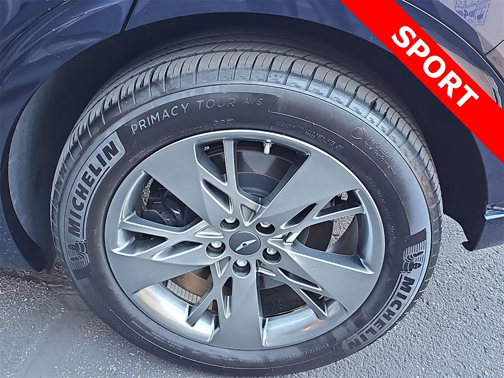 Thumbnail: 2025 Genesis GV70 - 8