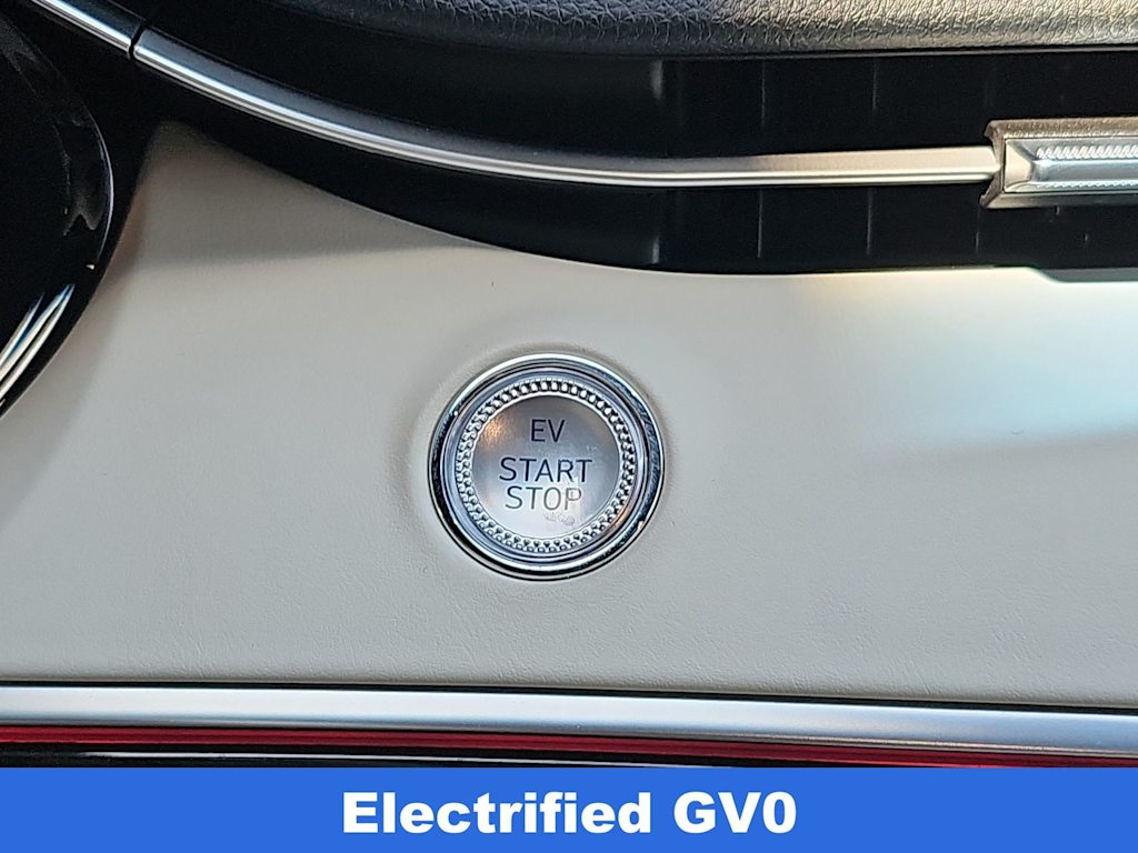 Thumbnail: 2025 Genesis GV70 - 24