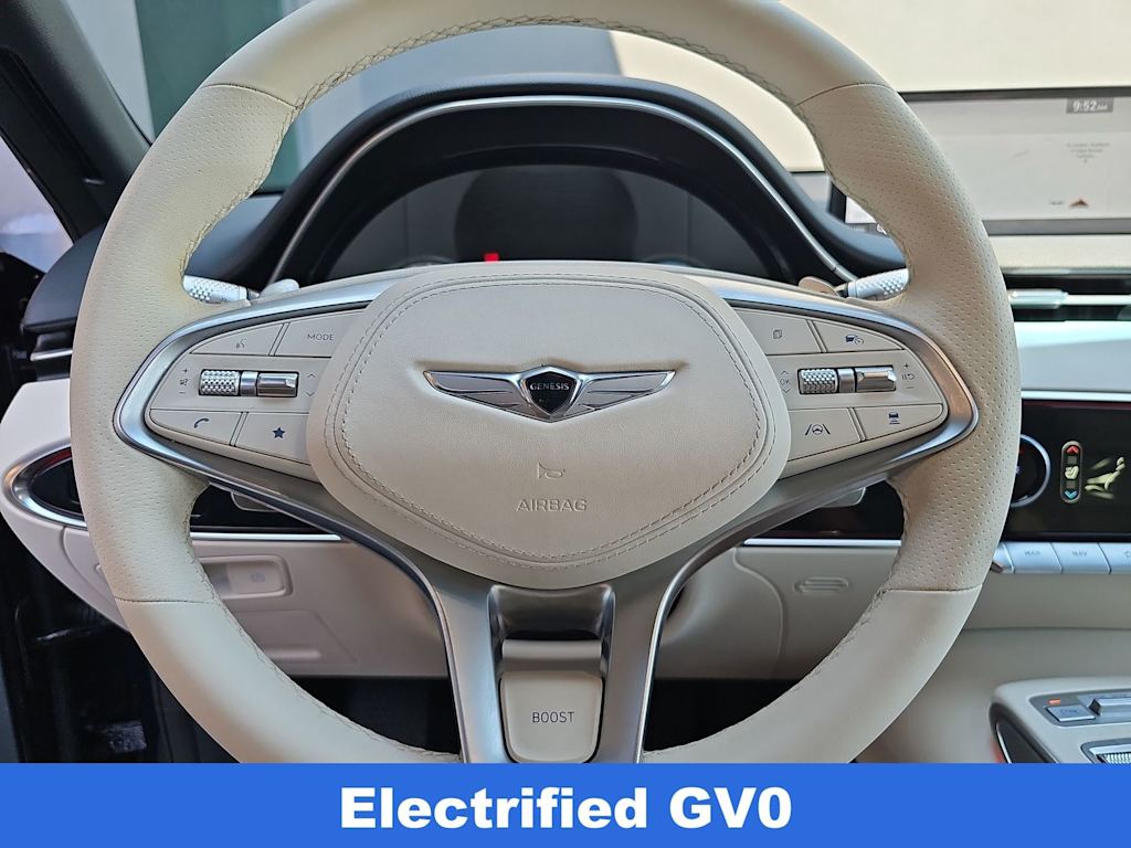 Thumbnail: 2025 Genesis GV70 - 13