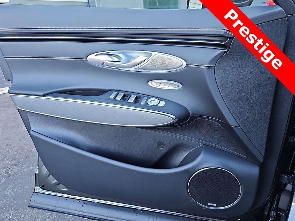 Thumbnail: 2025 Genesis GV70 - 28