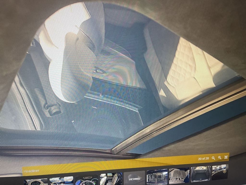 Thumbnail: 2025 Genesis GV70 - 18
