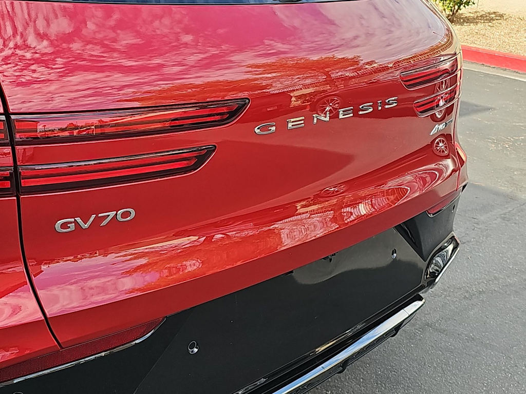 Thumbnail: 2026 Genesis GV70 - 20