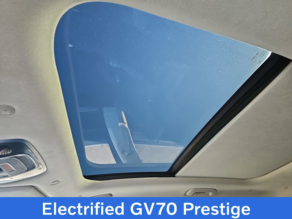 Thumbnail: 2026 Genesis GV70 - 26