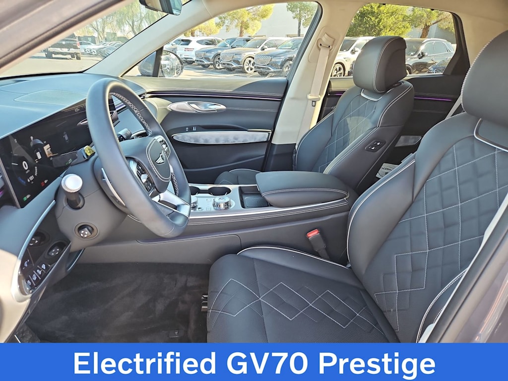 Thumbnail: 2026 Genesis GV70 - 10