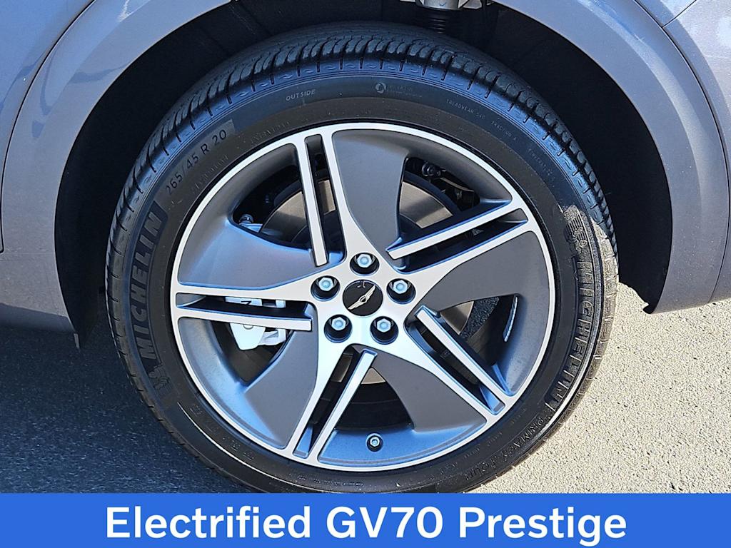 Thumbnail: 2026 Genesis GV70 - 8