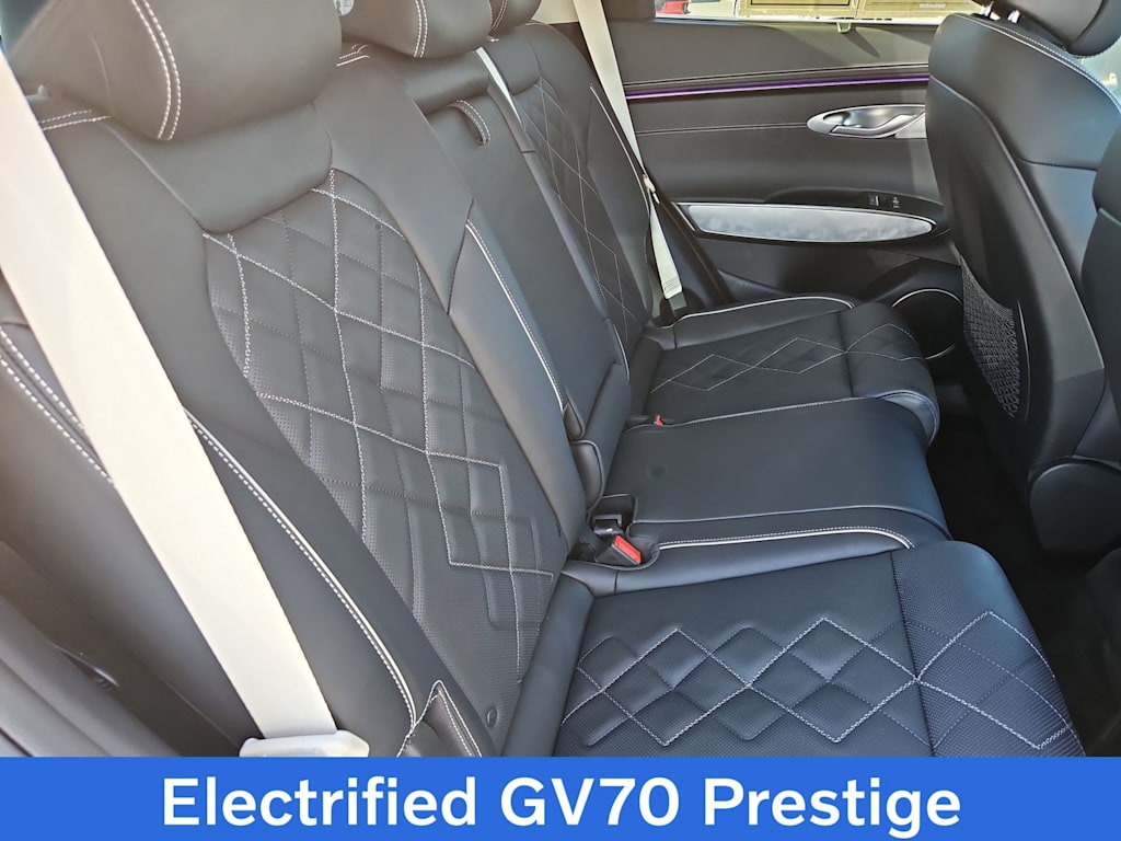 Thumbnail: 2026 Genesis GV70 - 12