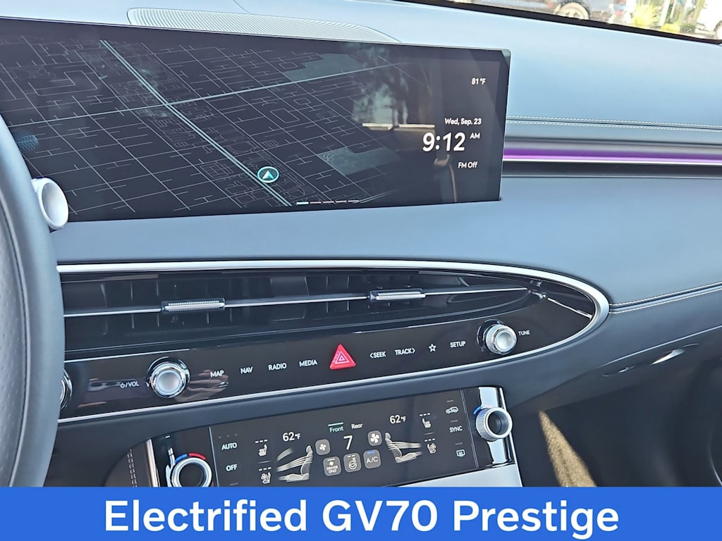 Thumbnail: 2026 Genesis GV70 - 13