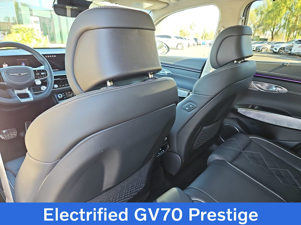 Thumbnail: 2026 Genesis GV70 - 11