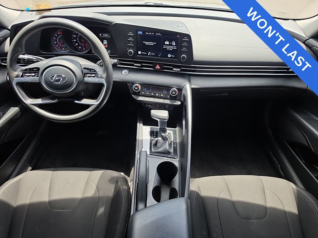 Thumbnail: 2023 Hyundai Elantra - 10