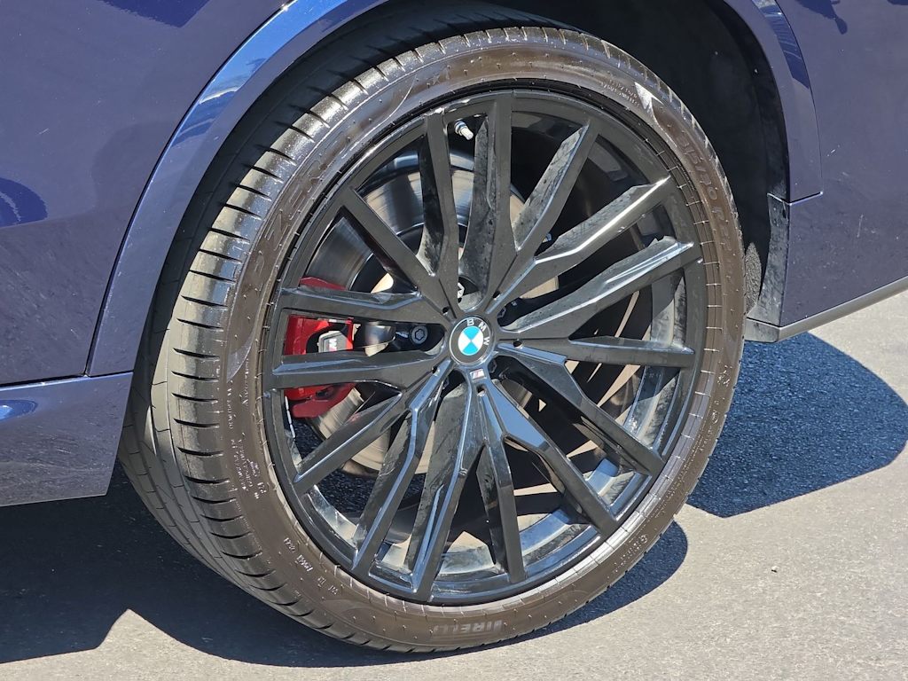 Thumbnail: 2022 BMW X5 - 8