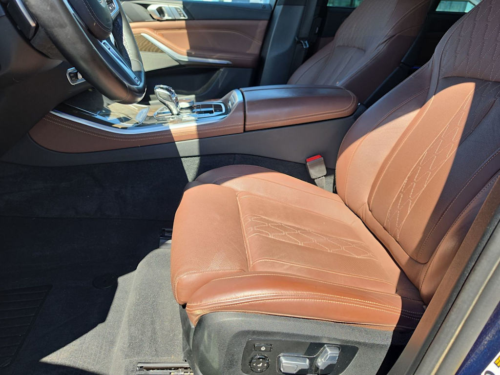 Thumbnail: 2022 BMW X5 - 11
