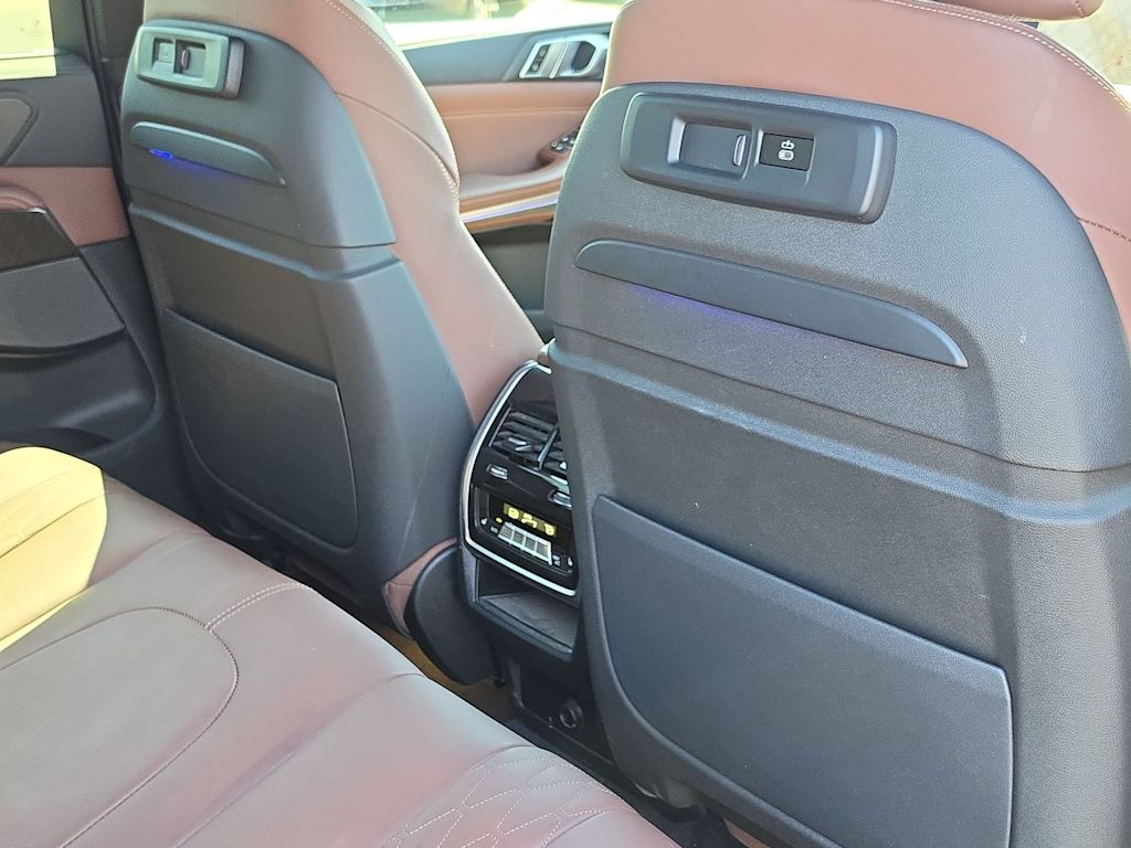Thumbnail: 2022 BMW X5 - 24