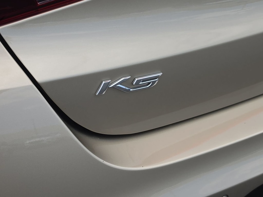 Thumbnail: 2021 Kia K5 - 7