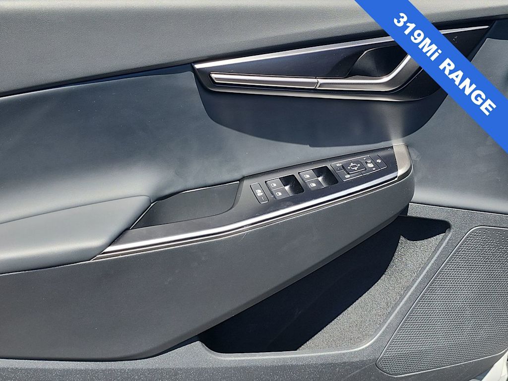 Thumbnail: 2025 Kia EV6 - 28