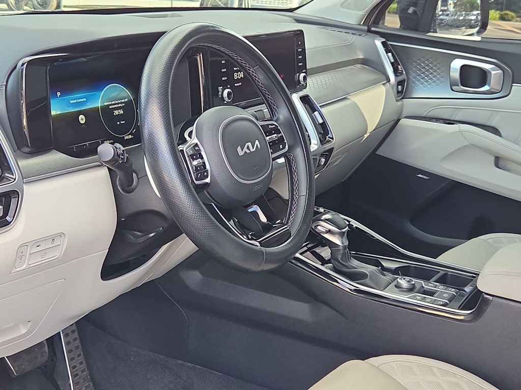Thumbnail: 2022 Kia Sorento - 2