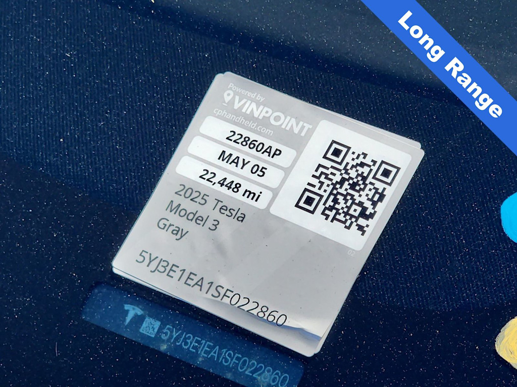 Thumbnail: 2025 Tesla Model 3 - 17
