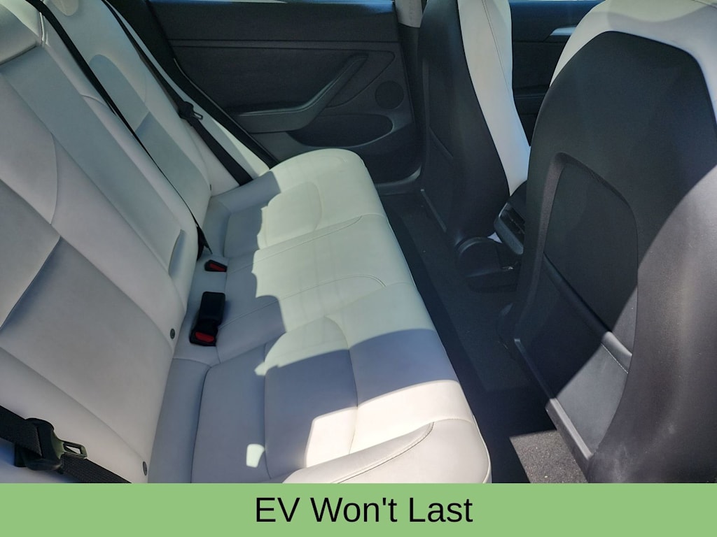 Thumbnail: 2023 Tesla Model 3 - 18