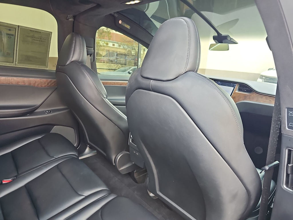 Thumbnail: 2020 Tesla Model X - 12