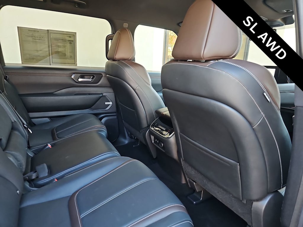 Thumbnail: 2025 Nissan Armada - 12