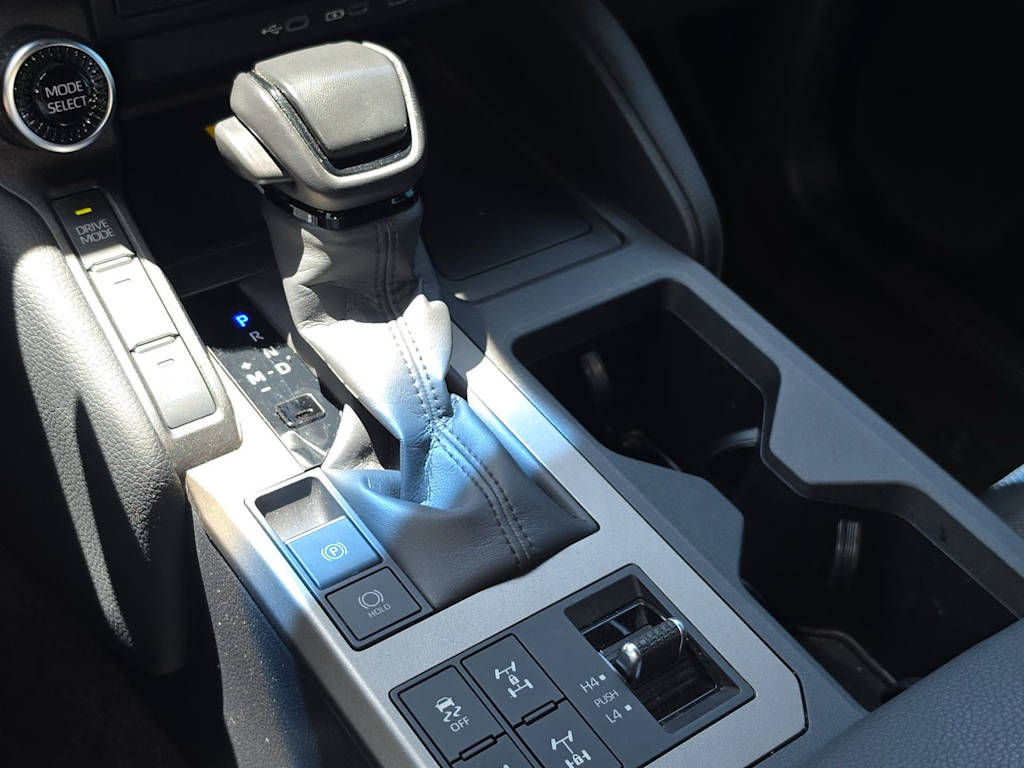 Thumbnail: 2024 Toyota Land Cruiser - 15