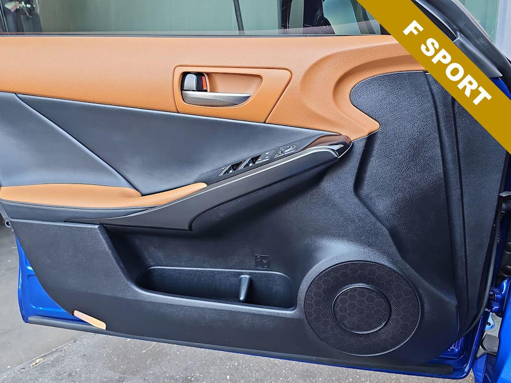 Thumbnail: 2025 Lexus ES - 29