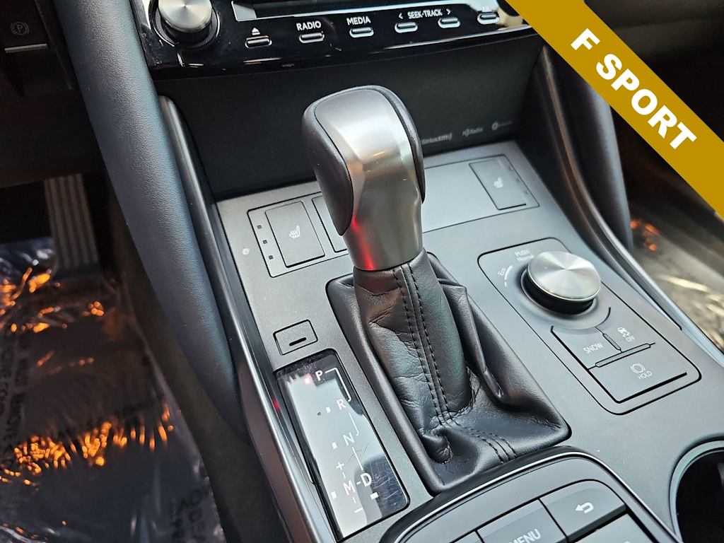 Thumbnail: 2025 Lexus ES - 15