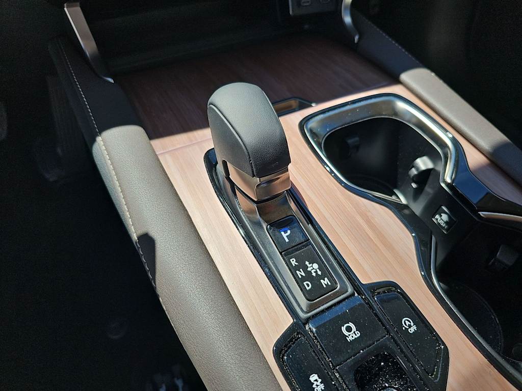 Thumbnail: 2025 Lexus RX - 15