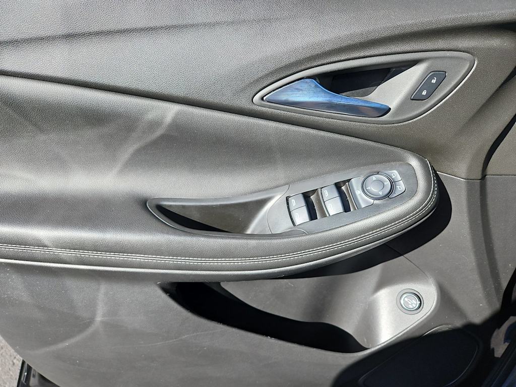 Thumbnail: 2023 Buick Encore GX - 27