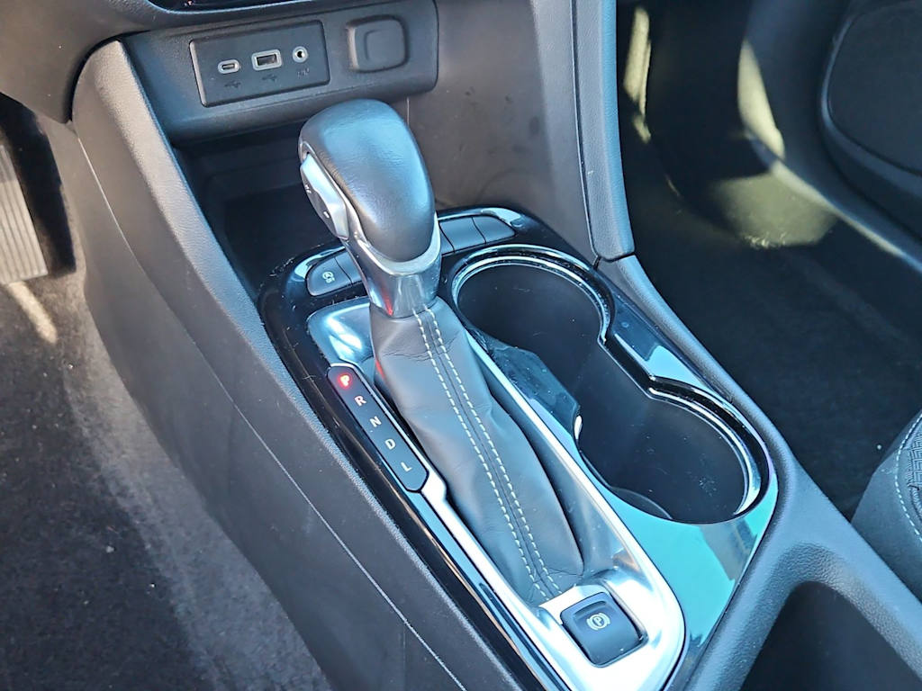 Thumbnail: 2023 Buick Encore GX - 15