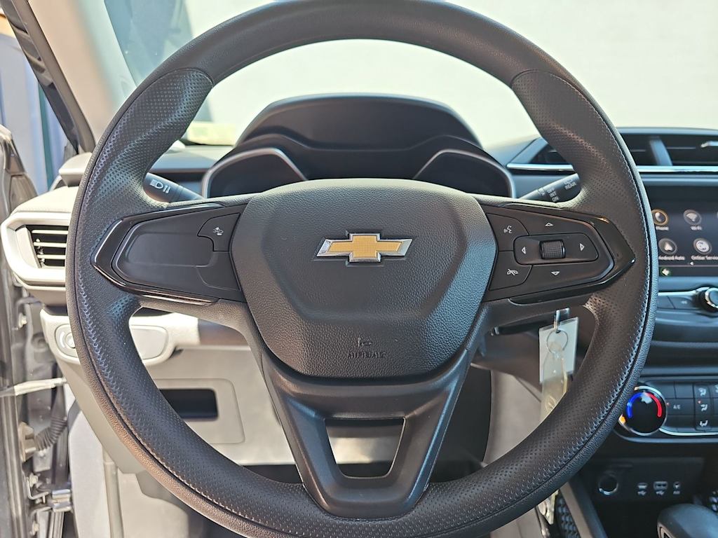 Thumbnail: 2021 Chevrolet TrailBlazer - 14