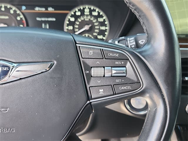 2017 Genesis G90 Premium 28