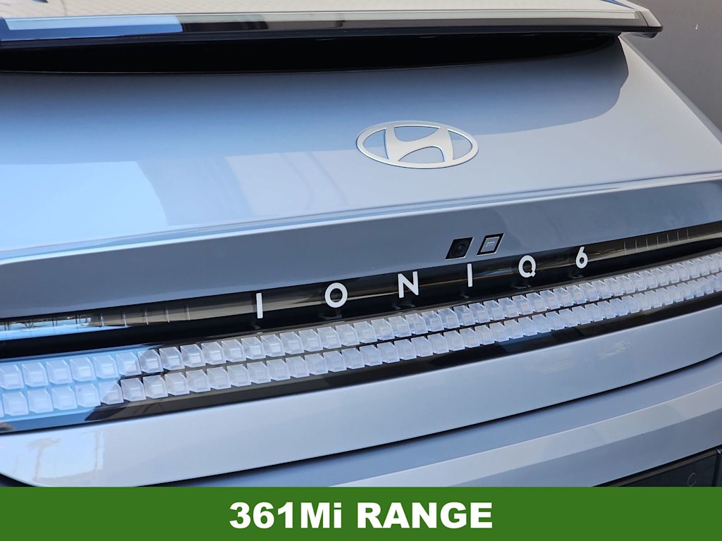 Thumbnail: 2024 Hyundai Ioniq 6 - 21