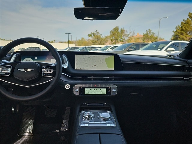 2025 Genesis G90  2