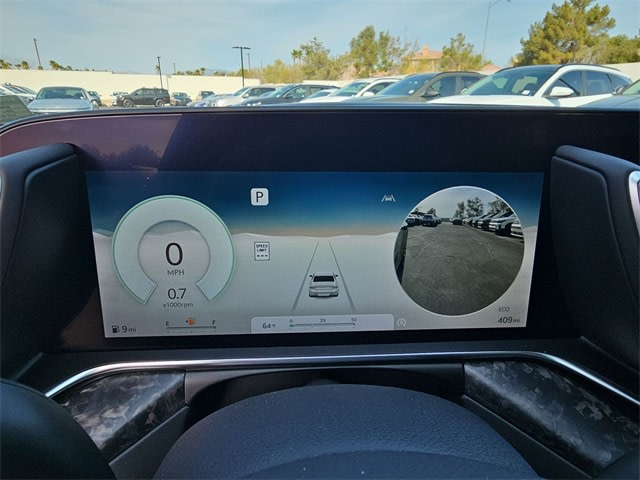 2025 Genesis G90  23