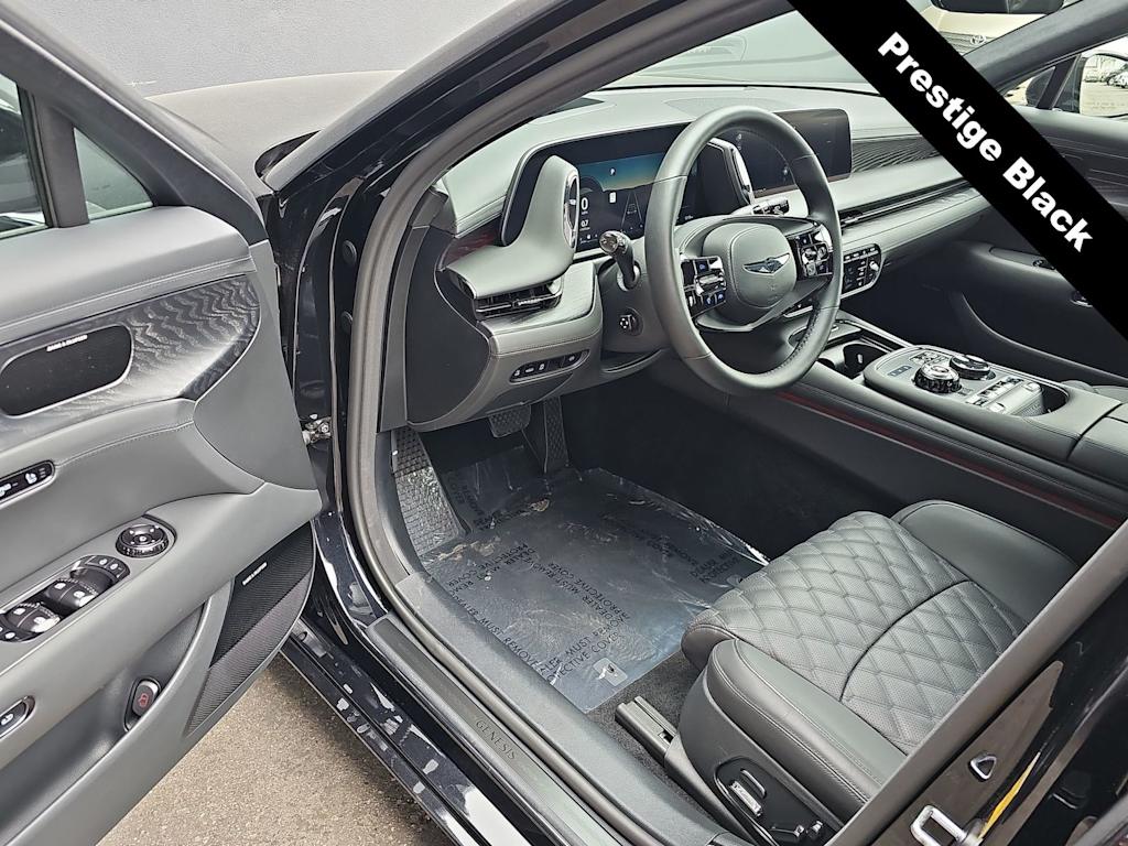 Thumbnail: 2026 Genesis G90 - 2