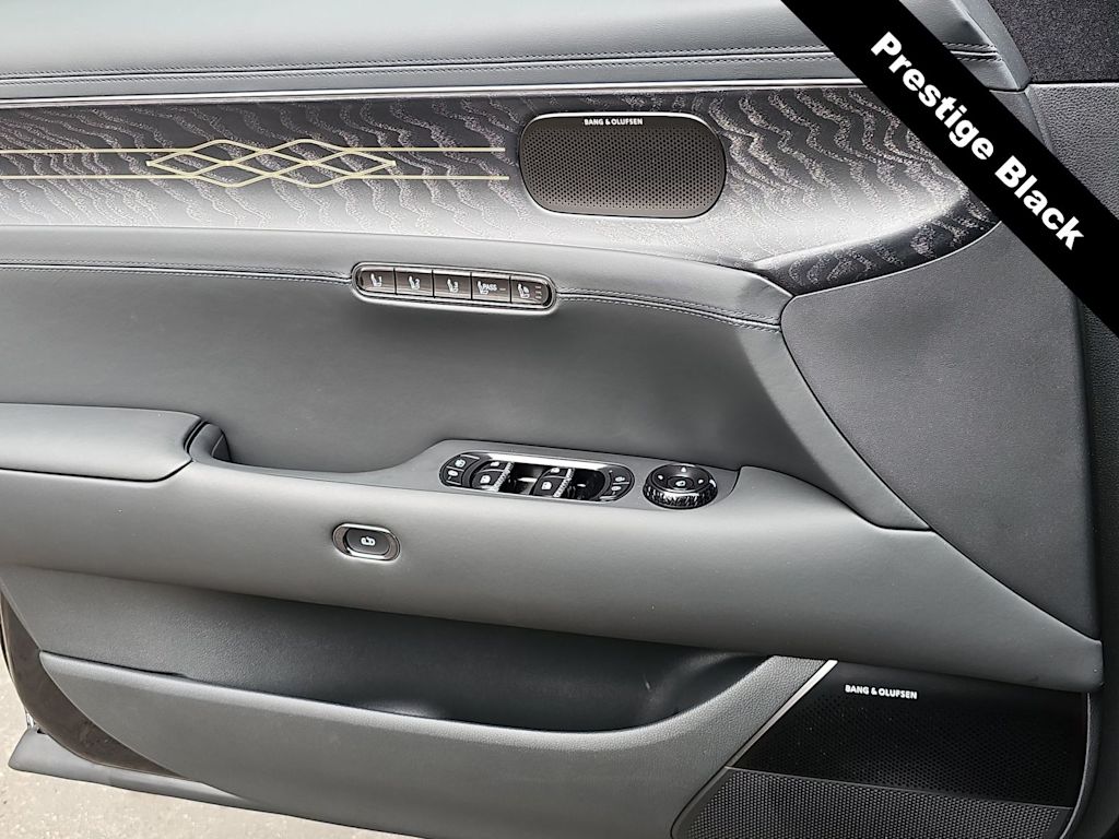 Thumbnail: 2026 Genesis G90 - 28