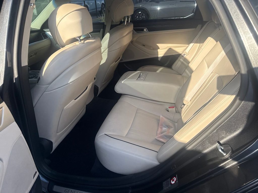 Thumbnail: 2020 Genesis G80 - 4