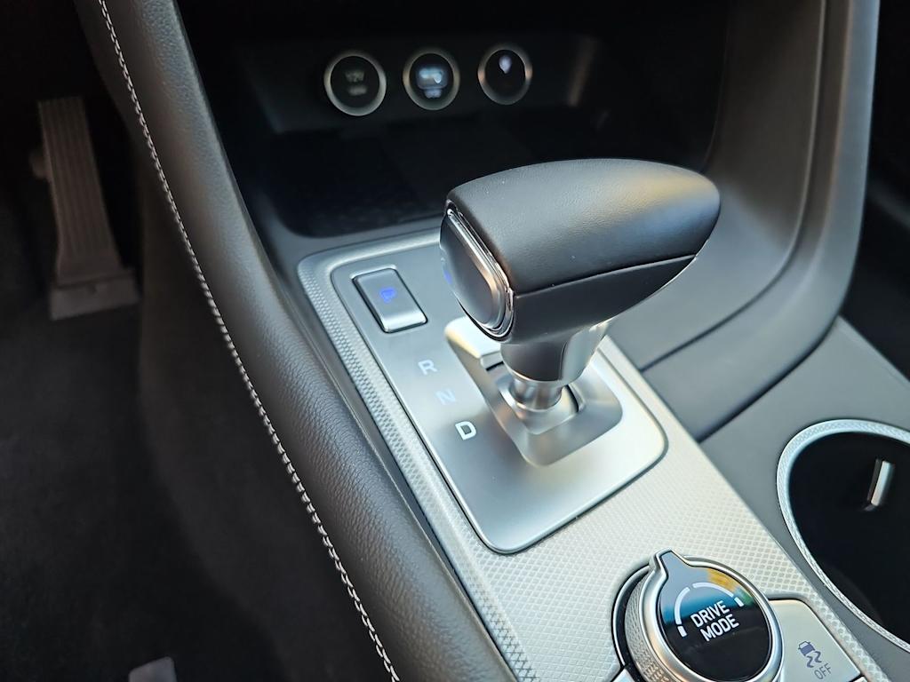 Thumbnail: 2026 Genesis G70 - 15